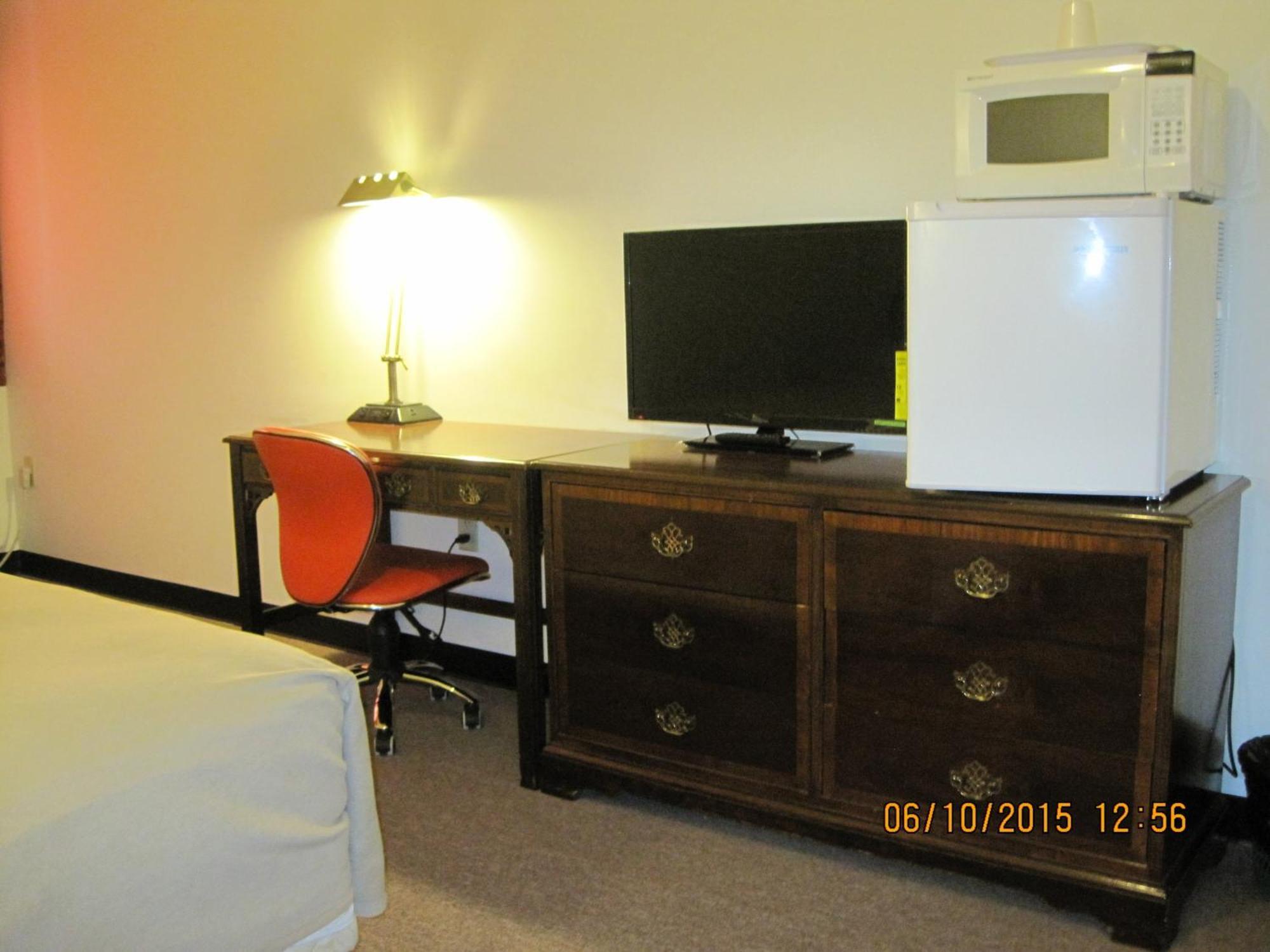 Driftwood Motel Niagara Falls Room photo